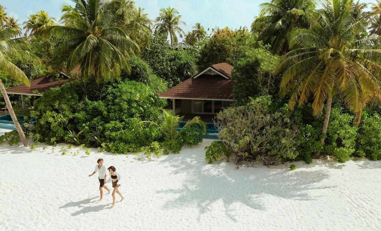 The Standard, Huruvalhi Maldives (Adults Only) Meedhoo  Ngoại thất bức ảnh A beach villa at the resort